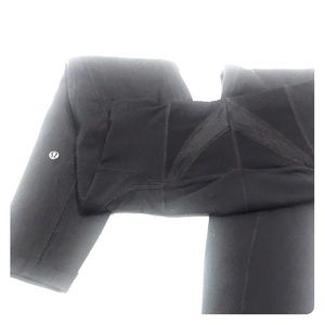 Lululemon leggings side pockets 7/8